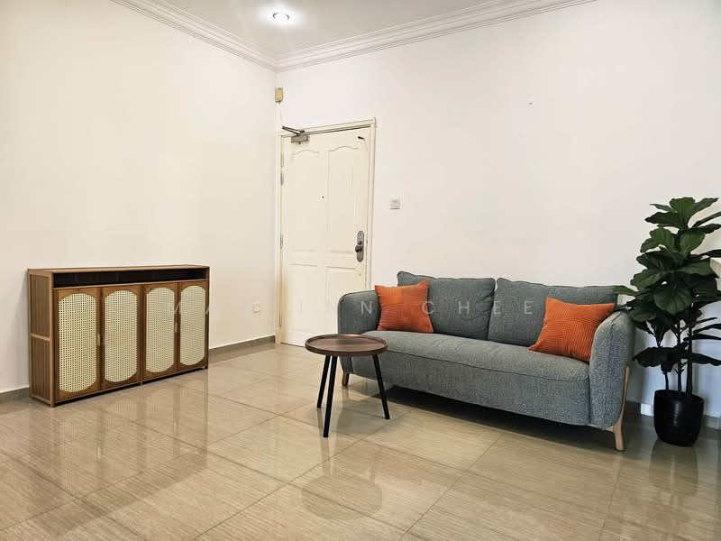 The Sunny Spring, 50 Lorong 40 Geylang, 1 Bedroom, 150 sqft, Apartment For Rent, by Mar Inn Chee, 500119308 - Living Room - PropertyGuru.com.sg