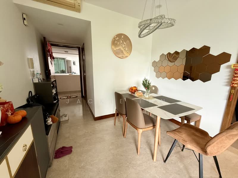 Tanamera Crest, 6 Pari Dedap Walk, 3 Bedrooms, 1,173 sqft, Condominium For Sale, by JACKIE TAN, 500119310 - Dining Room - PropertyGuru.com.sg