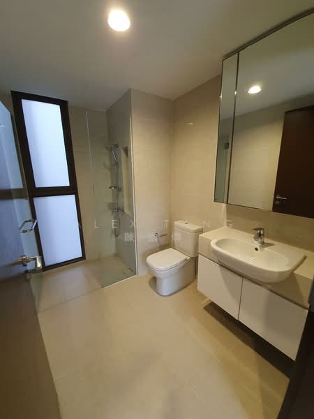 Archipelago, 507 Bedok Reservoir, 3 Bedrooms, 1,184 sqft, Condominium For Rent, by Alex Tang 陳拁燐, 500119315 - Bathroom - PropertyGuru.com.sg