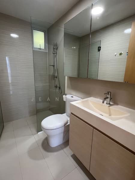 The Tampines Trilliant, 31 Tampines Central 7, 3 Bedrooms, 1,012 sqft, Executive Condominium For Rent, by Jean Chua, 500119324 - Bathroom - PropertyGuru.com.sg