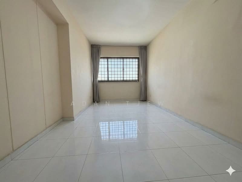 363 Hougang Avenue 5, 363 Hougang Avenue 5, 4 Bedrooms, 1,324 sqft, HDB Flat For Sale, by Adan Tjew, 500119332 - Interior - PropertyGuru.com.sg