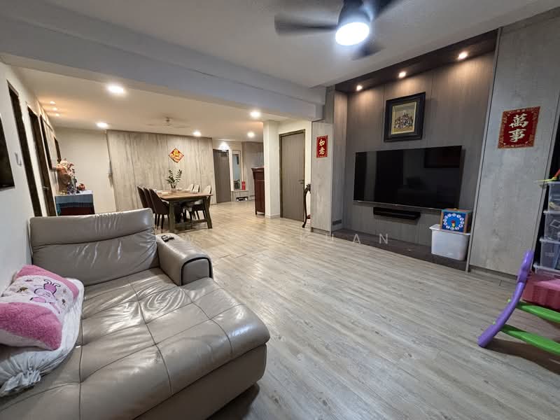 720 Bedok Reservoir Road, 720 Bedok Reservoir Road, 3 Bedrooms, 1,420 sqft, HDB Flat For Sale, by Aw Si Kuan, 500119355 - Living Room - PropertyGuru.com.sg