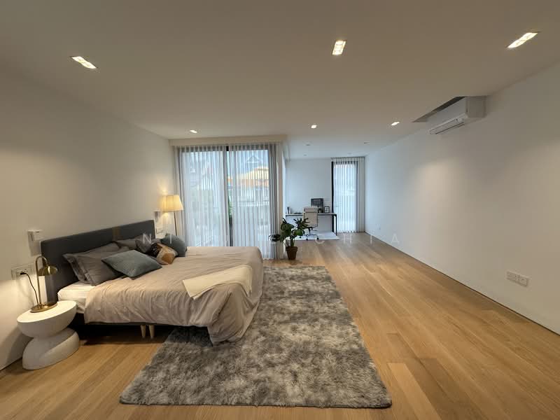 Seletar Hills Estate, Jalan Jarak, 7 Bedrooms, 9,200 sqft, Semi-Detached House For Sale, by Nicole Chia, 500119359 - Bedroom - PropertyGuru.com.sg