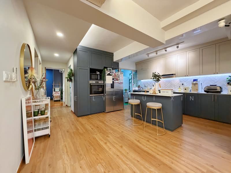 323D Sumang Walk, 323D Sumang Walk, 3 Bedrooms, 1,216 sqft, HDB Flat For Sale, by Joyce Lye Hui Xin, 500119361 - Kitchen - PropertyGuru.com.sg