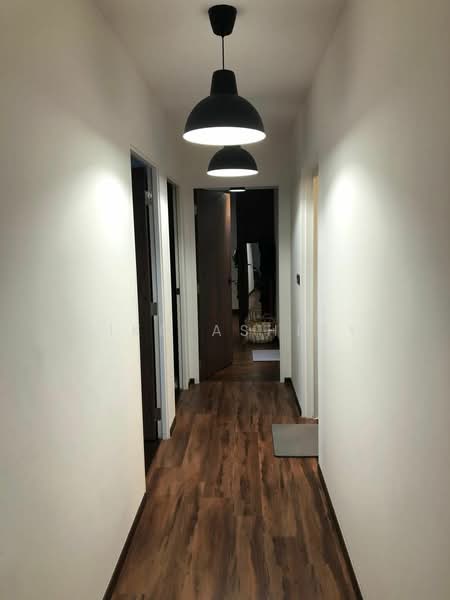 213A Compassvale Lane, 213A Compassvale Drive, 3 Bedrooms, 1,270 sqft, HDB Flat For Rent, by Riko Ashley, 500119363 - Corridor - PropertyGuru.com.sg