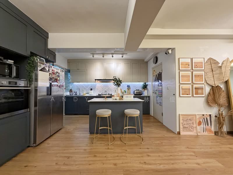 323D Sumang Walk, 323D Sumang Walk, 3 Bedrooms, 1,216 sqft, HDB Flat For Sale, by Andy Lim 林佳俊, 500119365 - Kitchen - PropertyGuru.com.sg