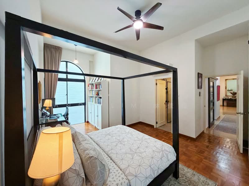 For Sale - Holland Hill Park