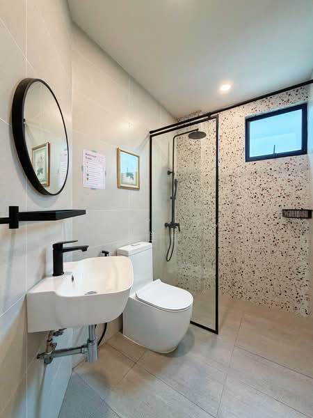 Holland Hill Park, 7A Holland Hill, 3 Bedrooms, 1,464 sqft, Condominium For Sale, by Andy Lim 林佳俊, 500119366 - Bathroom - PropertyGuru.com.sg