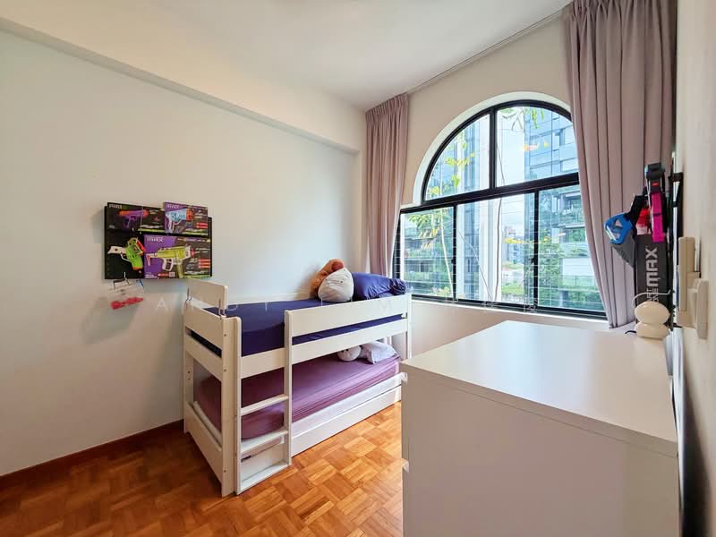Holland Hill Park, 7A Holland Hill, 3 Bedrooms, 1,464 sqft, Condominium For Sale, by Andy Lim 林佳俊, 500119366 - Bedroom - PropertyGuru.com.sg