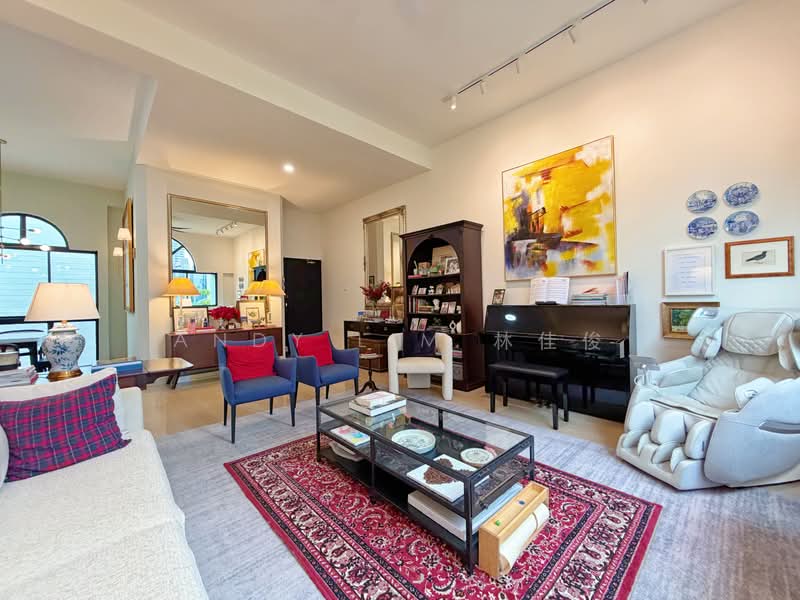Holland Hill Park, 7A Holland Hill, 3 Bedrooms, 1,464 sqft, Condominium For Sale, by Andy Lim 林佳俊, 500119366 - Living Room - PropertyGuru.com.sg