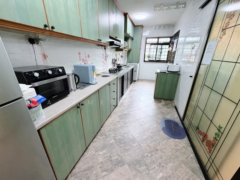 659D Jurong West Street 65, 659D Jurong West Street 65, 3 Bedrooms, 968 sqft, HDB Flat For Sale, by Adi Mesti Jadi, 500119378 - Kitchen - PropertyGuru.com.sg