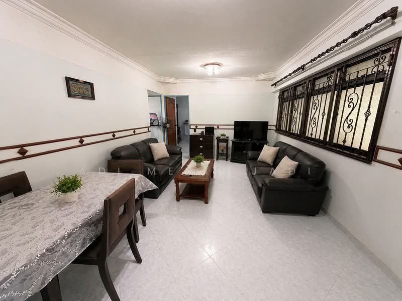 659D Jurong West Street 65, 659D Jurong West Street 65, 3 Bedrooms, 968 sqft, HDB Flat For Sale, by Adi Mesti Jadi, 500119378 - Living Room - PropertyGuru.com.sg