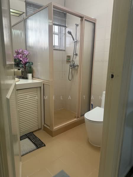 Limau Grove, Limau Grove, 4 Bedrooms, 4,500 sqft, Semi-Detached House For Sale, by Pamela Tan, 500119388 - Bathroom - PropertyGuru.com.sg