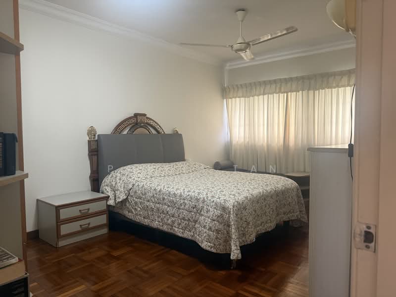 Limau Grove, Limau Grove, 4 Bedrooms, 4,500 sqft, Semi-Detached House For Sale, by Pamela Tan, 500119388 - Bedroom - PropertyGuru.com.sg