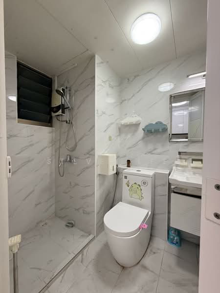 678A Jurong West Street 64, 678A Jurong West Street 64, 3 Bedrooms, 1,184 sqft, HDB Flat For Sale, by Steven Lee, 500119394 - Bathroom - PropertyGuru.com.sg