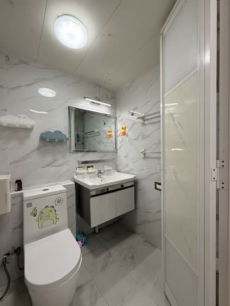 678A Jurong West Street 64, 678A Jurong West Street 64, 3 Bedrooms, 1,184 sqft, HDB Flat For Sale, by Steven Lee, 500119394 - Bathroom - PropertyGuru.com.sg