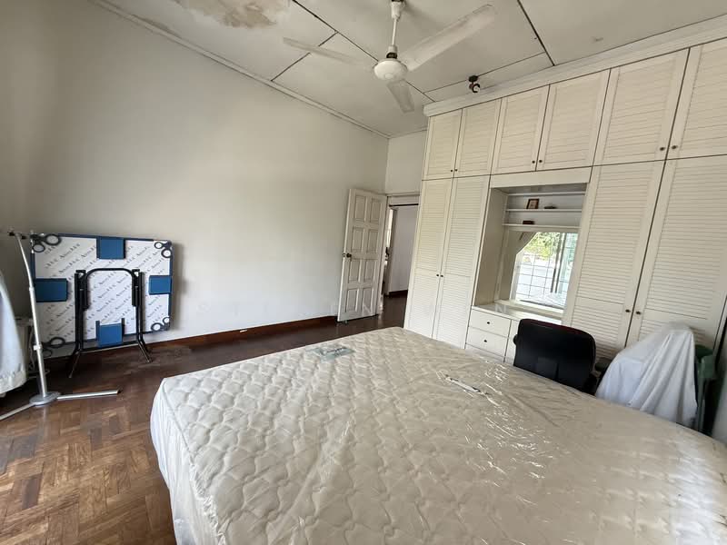 120 jalan pari burong, 120 Jalan Pari Burong, 4 Bedrooms, 2,800 sqft, Semi-Detached House For Sale, by Steven Wen, 500119435 - Bedroom - PropertyGuru.com.sg