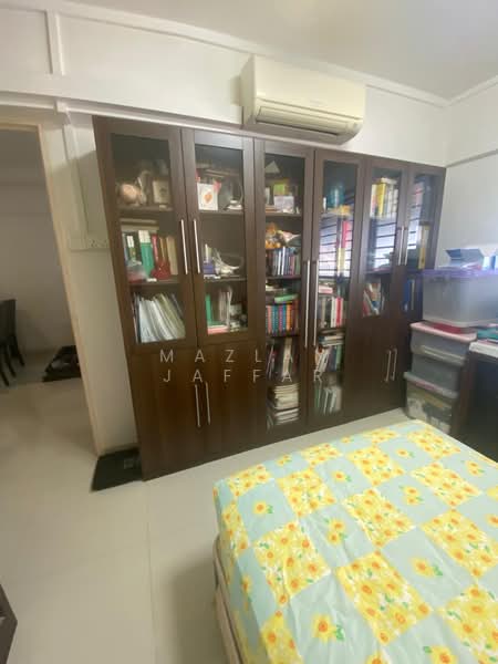 163 Bukit Batok Street 11, 163 Bukit Batok Street 11, 2 Bedrooms, 785 sqft, HDB Flat For Sale, by Mazlan Jaffar, 500119440 - Study - PropertyGuru.com.sg