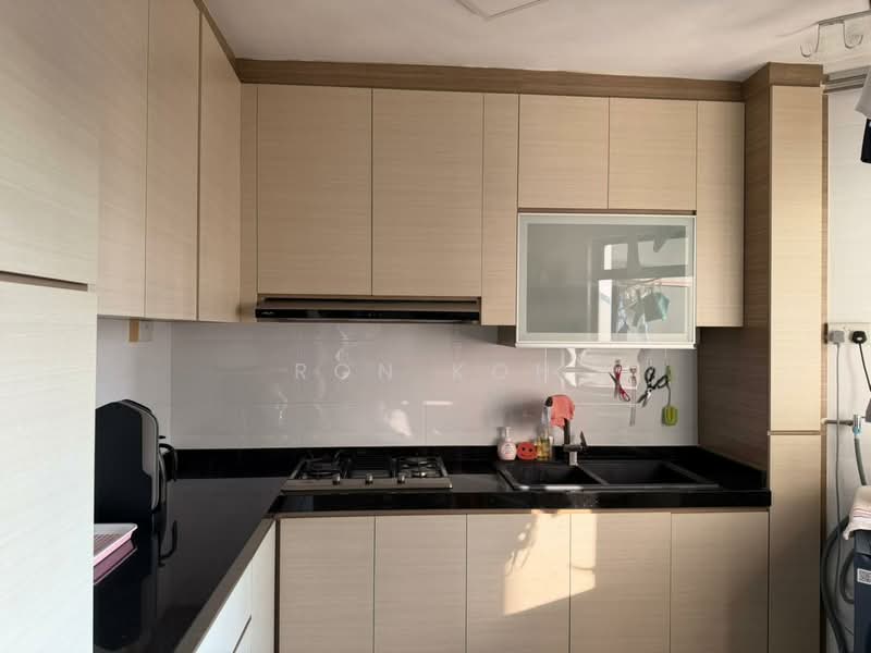 177 Lompang Road, 177 Lompang Road, 2 Bedrooms, 969 sqft, HDB Flat For Rent, by Ron Koh, 500119444 - Kitchen - PropertyGuru.com.sg