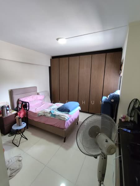 717 Bedok Reservoir Road, 717 Bedok Reservoir Road, 3 Bedrooms, 1,194 sqft, HDB Flat For Rent, by David Hum, 500119448 - Bedroom - PropertyGuru.com.sg
