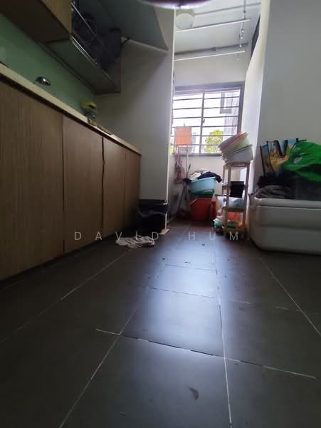 717 Bedok Reservoir Road, 717 Bedok Reservoir Road, 3 Bedrooms, 1,194 sqft, HDB Flat For Rent, by David Hum, 500119448 - Kitchen - PropertyGuru.com.sg