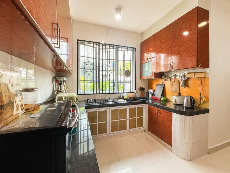 Jalan Leban, Sembawang Hills Estate, 1km to CHIJ St Nicholas Girls, Jalan Leban, 8 Bedrooms, 5,000 sqft, Semi-Detached House For Sale, by Sherry Tang (邓民洁), 500119451 - Kitchen - PropertyGuru.com.sg