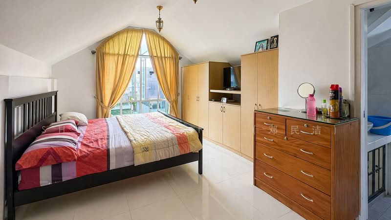 Jalan Leban, Sembawang Hills Estate, 1km to CHIJ St Nicholas Girls, Jalan Leban, 8 Bedrooms, 5,000 sqft, Semi-Detached House For Sale, by Sherry Tang (邓民洁), 500119451 - PropertyGuru.com.sg