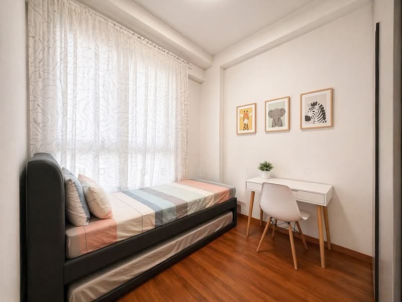 Beacon Heights, 8 Mar Thoma Road, 2 Bedrooms, 893 sqft, Condominium For Sale, by Howgene Leong, 500119453 - Bedroom - PropertyGuru.com.sg