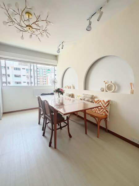 90 Bedok North Street 4, 90 Bedok North Street 4, 3 Bedrooms, 1,259 sqft, HDB Flat For Sale, by Raymond Tiah, 500119464 - Dining Room - PropertyGuru.com.sg