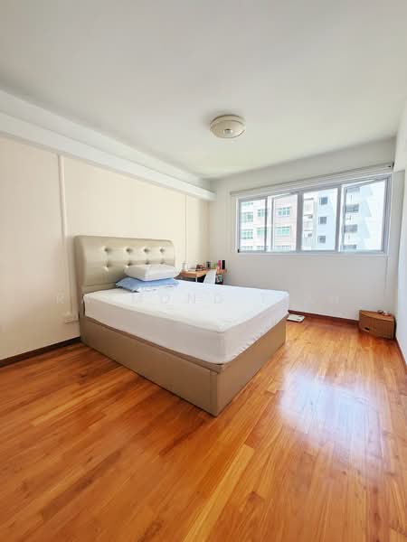 90 Bedok North Street 4, 90 Bedok North Street 4, 3 Bedrooms, 1,259 sqft, HDB Flat For Sale, by Raymond Tiah, 500119464 - Bedroom - PropertyGuru.com.sg