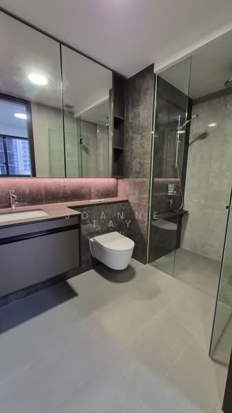 Tembusu Grand, 96 Jalan Tembusu, 2 Bedrooms, 743 sqft, Condominium For Rent, by Joanne Tay, 500119467 - Bathroom - PropertyGuru.com.sg