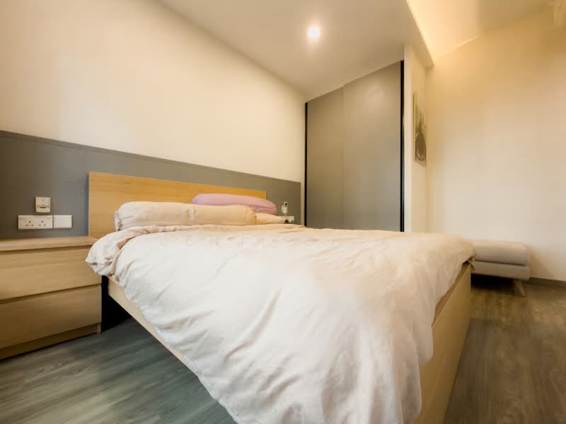 The Brownstone, 160 Canberra Drive, 3 Bedrooms, 915 sqft, Executive Condominium For Sale, by Benji Chia, 500119468 - Bedroom - PropertyGuru.com.sg