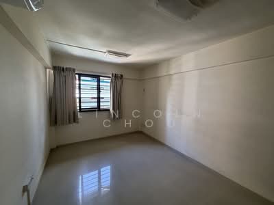 For Sale - 226 Serangoon Avenue 4