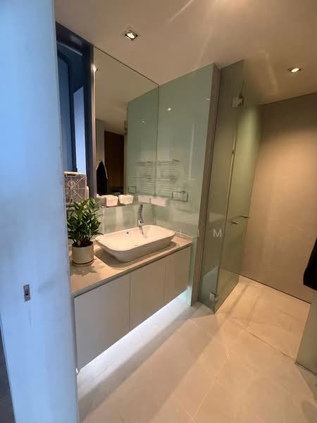 Echelon, 7 Alexandra View, 4 Bedrooms, 1,572 sqft, Condominium For Sale, by Jane Lim, 500119530 - Bathroom - PropertyGuru.com.sg