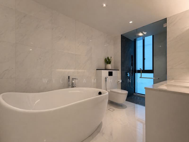 3.5 Storey Modern SemiD with Lift near Beach. Walking distance to MRT, bus stop, and mall., Pasir Ris Lane / Pasir Ris Way / Pasir Ris Ave / Pasir Ris Heights, 5 Bedrooms, 5,091 sqft, Semi-Detached House For Sale, by William Hong, 500119586 - Bathroom - PropertyGuru.com.sg