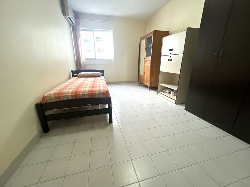 130 Yishun Street 11, 130 Yishun Street 11, 3 Bedrooms, 1,119 sqft, HDB Flat For Sale, by Ben Lee, 500119594 - Bedroom - PropertyGuru.com.sg