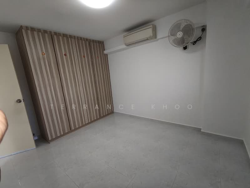 119 Bukit Merah View, 119 Bukit Merah View, 2 Bedrooms, 700 sqft, HDB Flat For Rent, by Terrance Khoo, 500119673 - Bedroom - PropertyGuru.com.sg