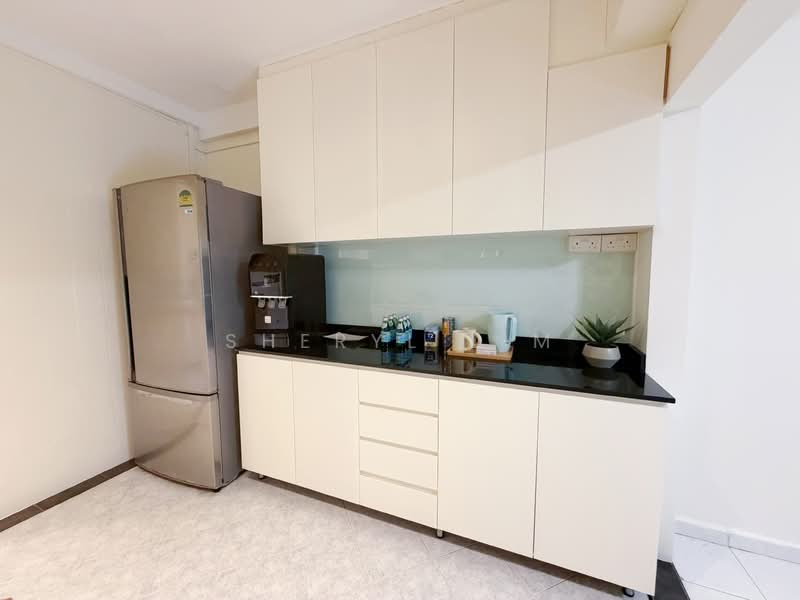 728 Woodlands Circle, 728 Woodlands Circle, 3 Bedrooms, 980 sqft, HDB Flat For Sale, by Sheryl Lim, 500119689 - Kitchen - PropertyGuru.com.sg