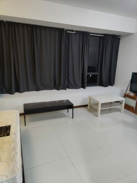 8 @ Woodleigh, 2 Woodleigh Close, Studio, 398 sqft, Condominium For Sale, by Mamta Jain, 500119704 - Living Room - PropertyGuru.com.sg