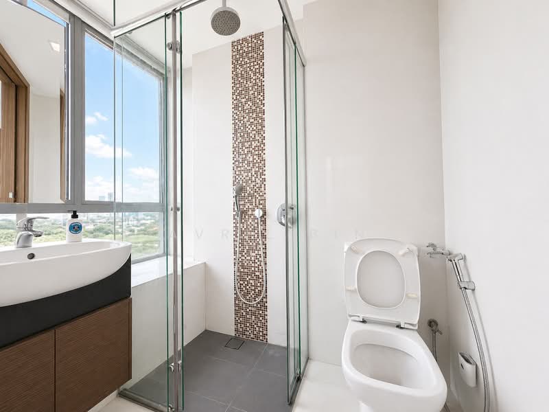 Cosmo, 18 Guillemard Crescent, 2 Bedrooms, 667 sqft, Condominium For Rent, by Avril Bin, 500119706 - Bathroom - PropertyGuru.com.sg