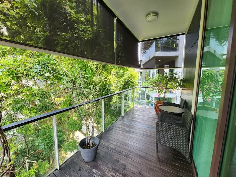 Belle Vue Residences, 31 Oxley Walk, 3 Bedrooms, 2,045 sqft, Condominium For Sale, by James Lee, 500119710 - Balcony - PropertyGuru.com.sg