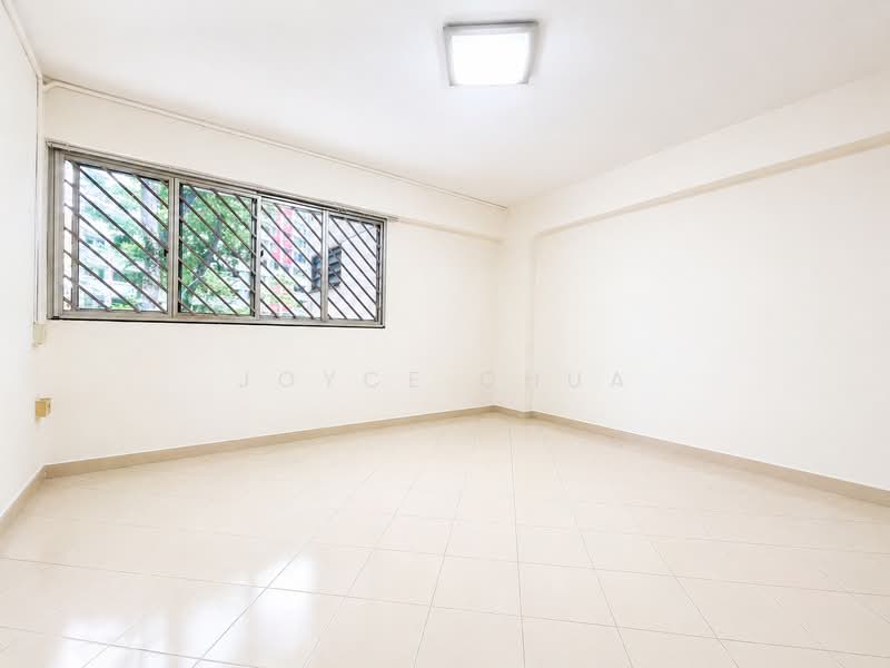 612 Hougang Avenue 8, 612 Hougang Avenue 8, 3 Bedrooms, 1,302 sqft, HDB Flat For Sale, by Joyce Chua, 500119716 - Common room - PropertyGuru.com.sg