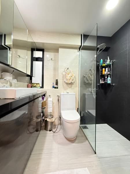 Marshall Lodge, 89 Marshall Road, 4 Bedrooms, 1,777 sqft, Cluster House For Sale, by Bowie Neo, 500119722 - Bathroom - PropertyGuru.com.sg