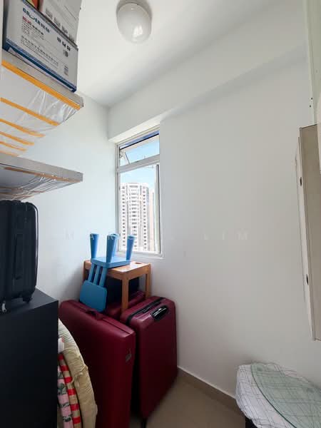 Costa Del Sol, 70 Bayshore Road, 3 Bedrooms, 1,345 sqft, Condominium For Sale, by Marcus Lim, 500119731 - Helper’s room  - PropertyGuru.com.sg