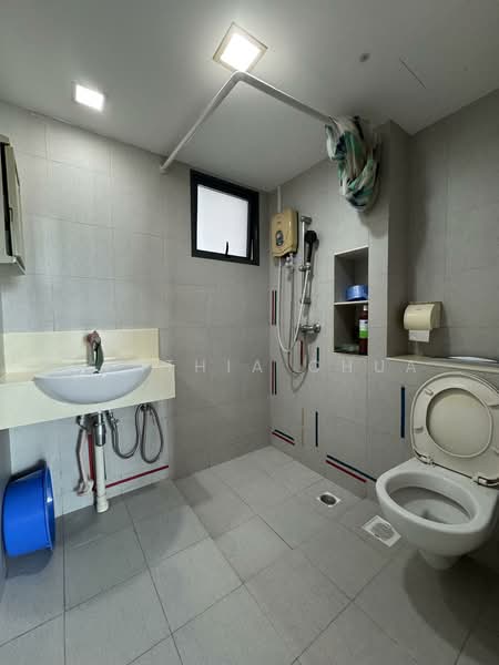 Pinnacle @ Duxton, 1 Cantonment Road, Room Rental, 322 sqft, HDB Flat For Rent, by Cynthia Chua, 500119732 - Bathroom - PropertyGuru.com.sg