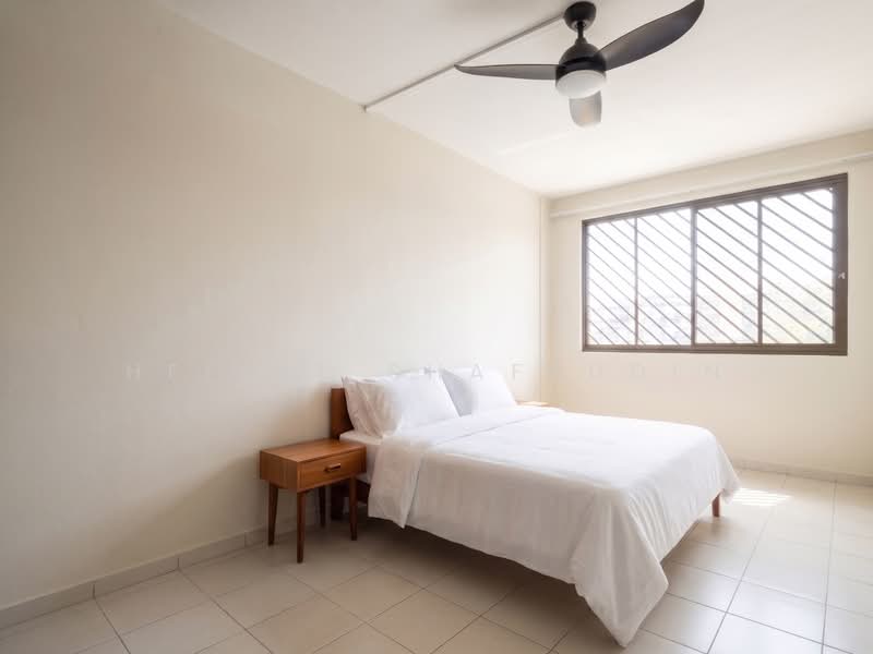 436 Fajar Road, 436 Fajar Road, 3 Bedrooms, 1,119 sqft, HDB Flat For Sale, by Heikal Shafrudin, 500119739 - Bedroom - PropertyGuru.com.sg