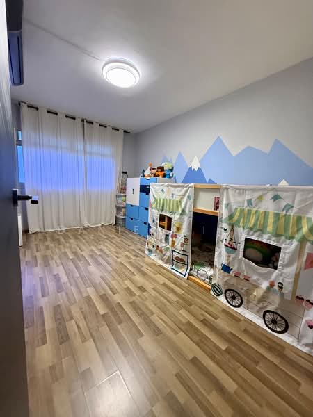 363 Tampines Street 34, 363 Tampines Street 34, 3 Bedrooms, 1,410 sqft, HDB Flat For Sale, by Daniel Liew, 500119748 - Bedroom - PropertyGuru.com.sg