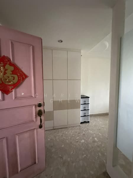 838 Hougang Central, 838 Hougang Central, 3 Bedrooms, 1,259 sqft, HDB Flat For Sale, by Charissa Chew, 500119766 - Entrance - PropertyGuru.com.sg