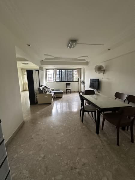 838 Hougang Central, 838 Hougang Central, 3 Bedrooms, 1,259 sqft, HDB Flat For Sale, by Charissa Chew, 500119766 - Living Room - PropertyGuru.com.sg