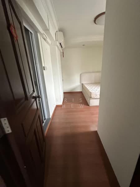 838 Hougang Central, 838 Hougang Central, 3 Bedrooms, 1,259 sqft, HDB Flat For Sale, by Charissa Chew, 500119766 - Bedroom - PropertyGuru.com.sg